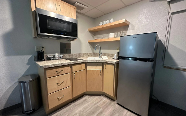 AmericInn by Wyndham Menominee