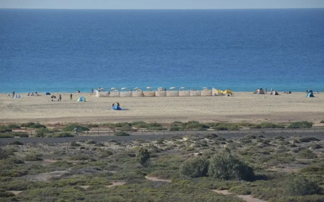 Spacious Apartment in Solana Matorral With Terrace