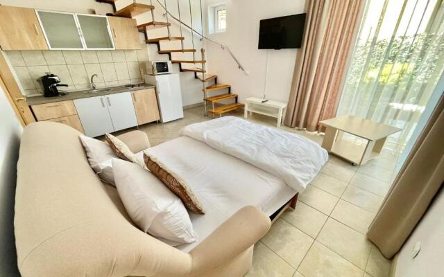 Emma and Armin Apartments & Garden