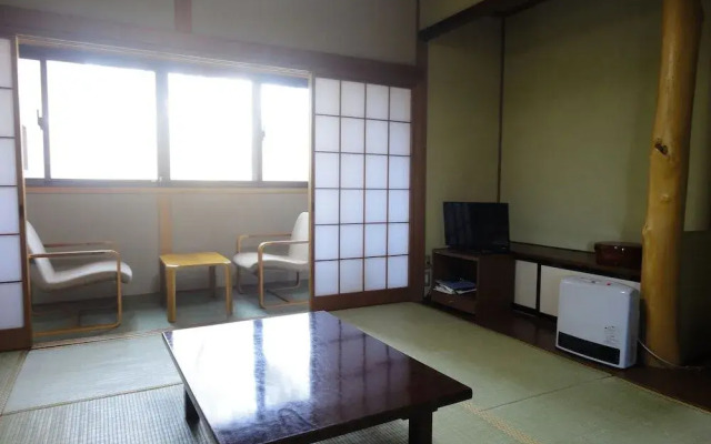 Yamanouchi Guest House