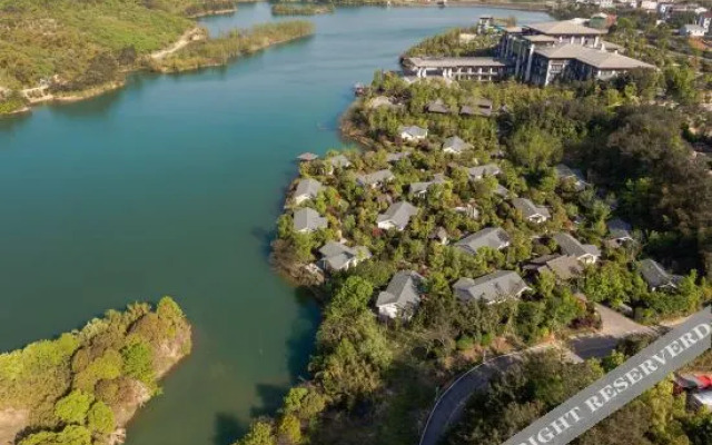 Zhongxiang Hot Spring Resort Hotel