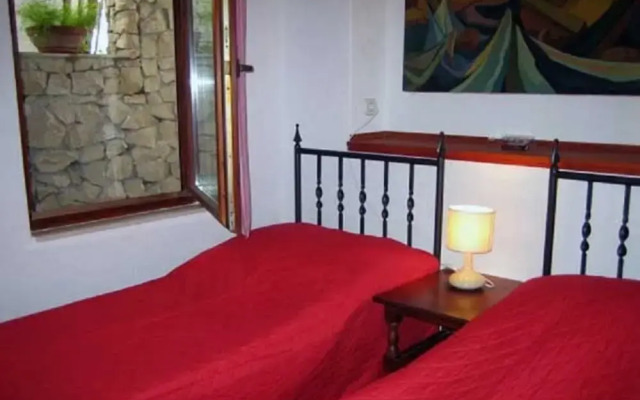 Doria - 20m From Beach - A3 Doric