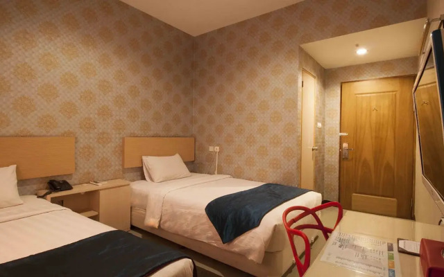 Mine Home Hotel Cihampelas