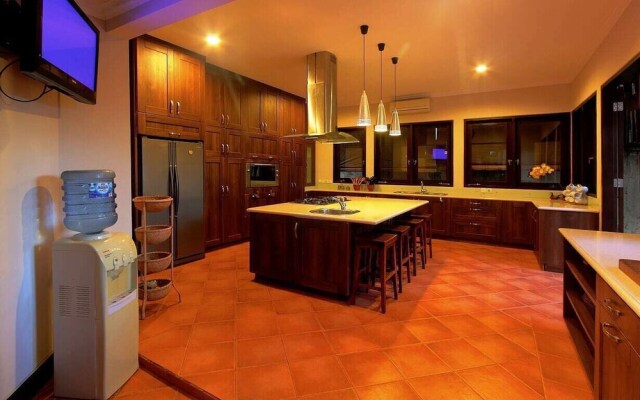Anjani Villa
