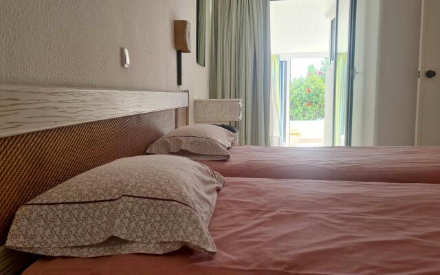 Albufeira with terrace, sea view