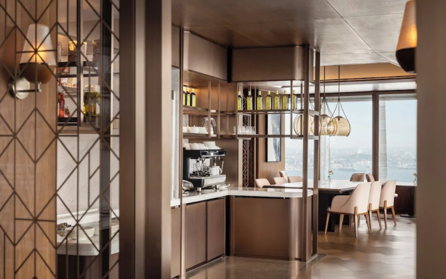 Four Seasons Hotel Dalian