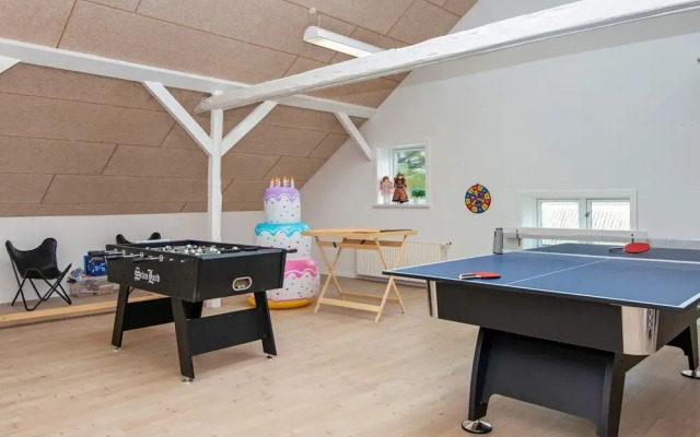 8 Person Holiday Home in Henne