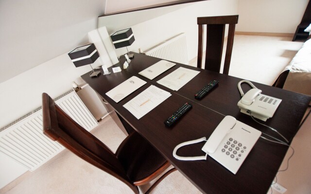 GEM Hotel