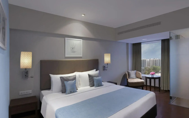 Grand Mercure Vadodara Surya Palace Hotel