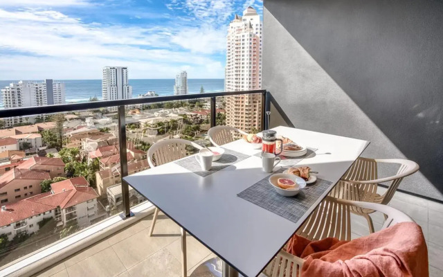 Encore Broadbeach