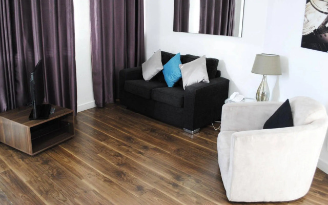TheHeart Serviced Apartments