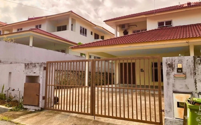 Mutiara Height Homestay