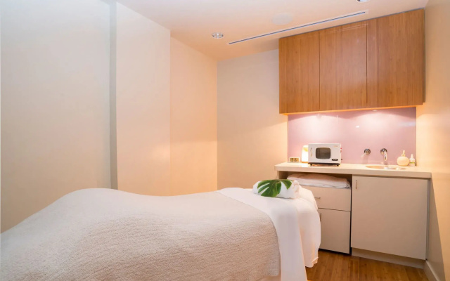 La Grande Residence Vancouver at The Sutton Place Hotel