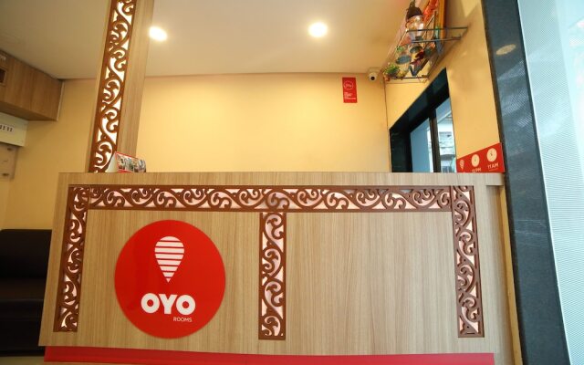 OYO 8757 Prakash Inn