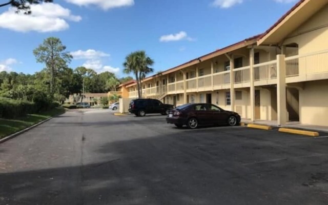 Days Inn by Wyndham Jacksonville Baymeadows