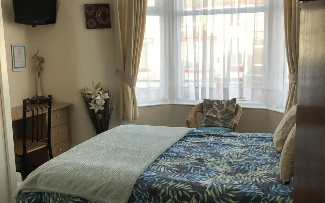 The Alondra Hotel
