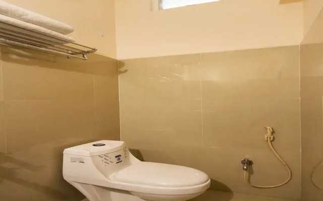 OYO 10270 SS Residency