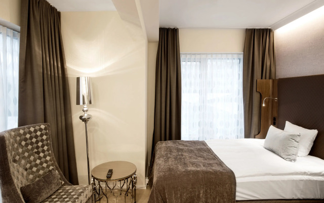 Tivoli Hotel