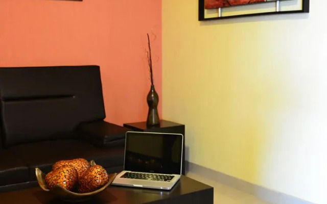 Hostalia Hotel Expo & Business Class