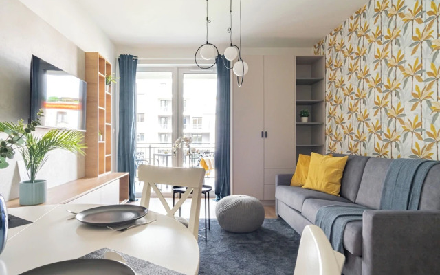 WestSide Garden Apartments by Urbanrent