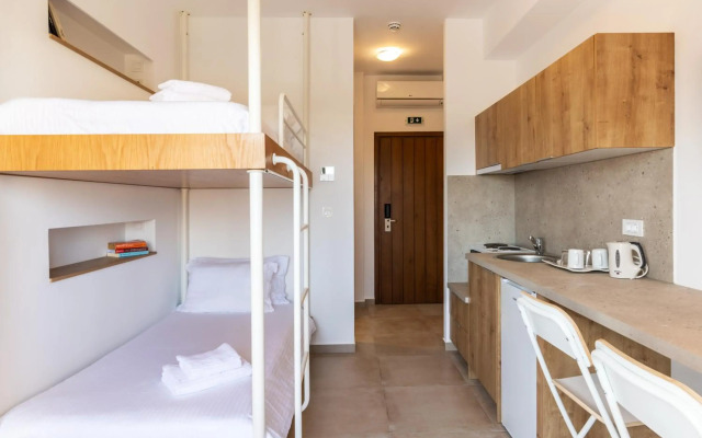 Mykonaki Hotel