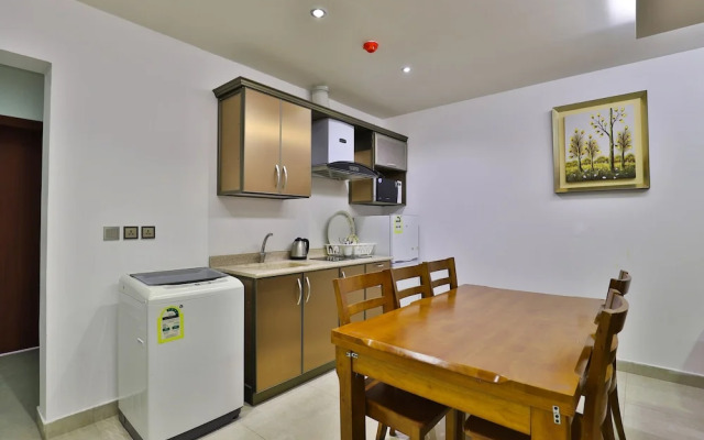 OYO 370 Inwan Residential Units