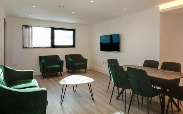 Charles Hope Apartments - Brentford