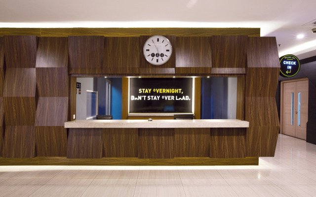 ROOMS INC d’botanica Bandung