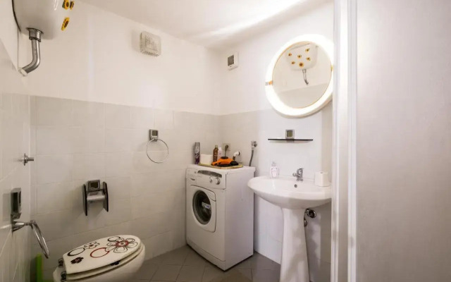 Surplus Charming Apartment