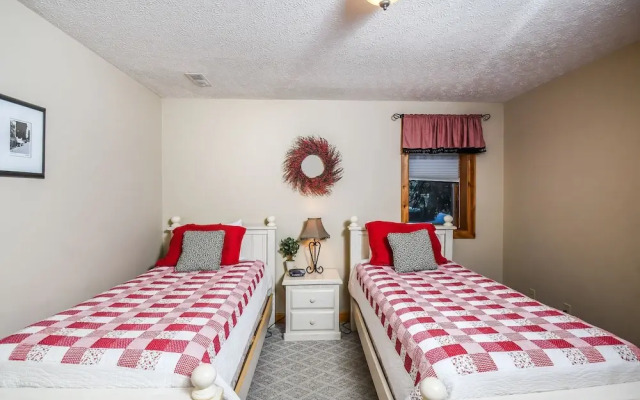 On Eagle's Wings 4 Bedroom House