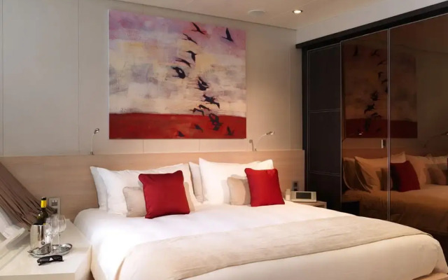 Sunborn Gibraltar Yacht Hotel Resort