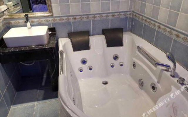 Qingmu Hotel (Jiangyan Renmin Middle Road Branch)