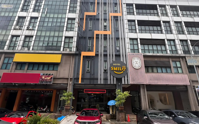Smile Hotel USJ