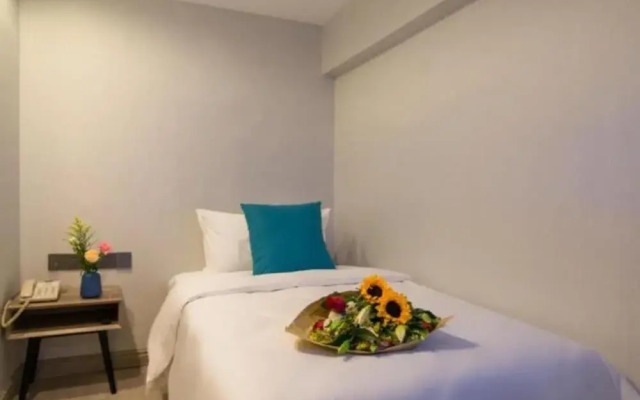 Vyluk Hotel Chongqing Airport