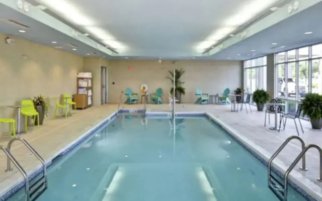 Home2 Suites by Hilton Queensbury Lake George