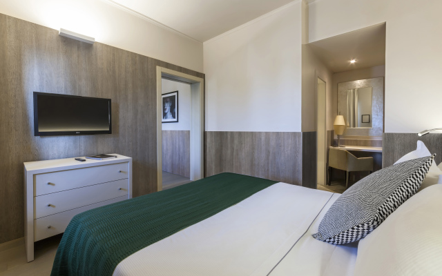Living Hotel
