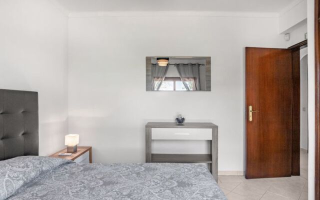 House Deolinda Albufeira