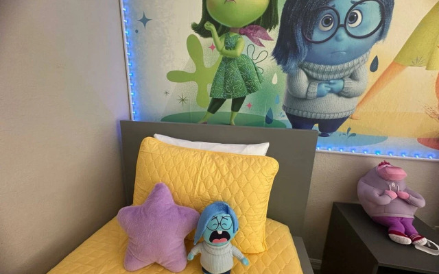 Charming Townhouse Near Disney