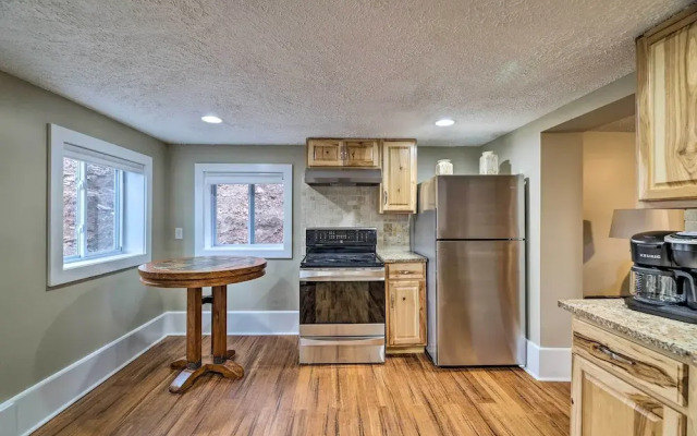 Scotrun Home Centrally Located to Area Resorts