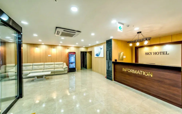 Sky Hotel
