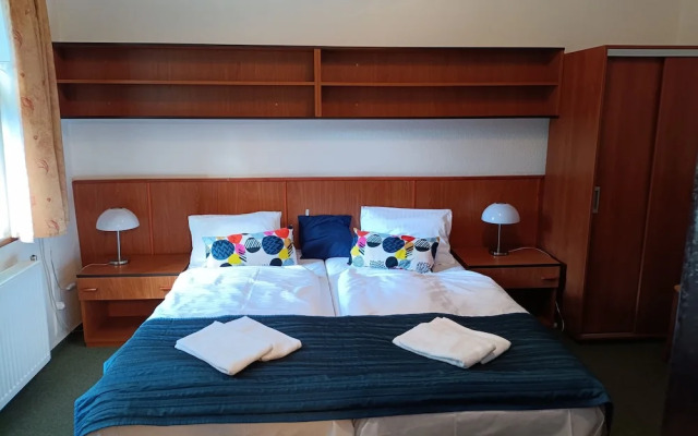 Hotel Maredis