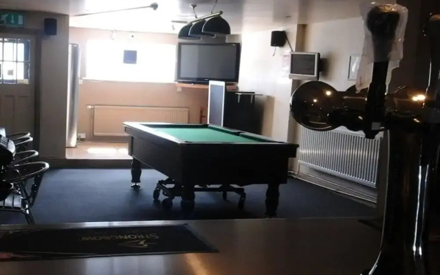 The George Hotel