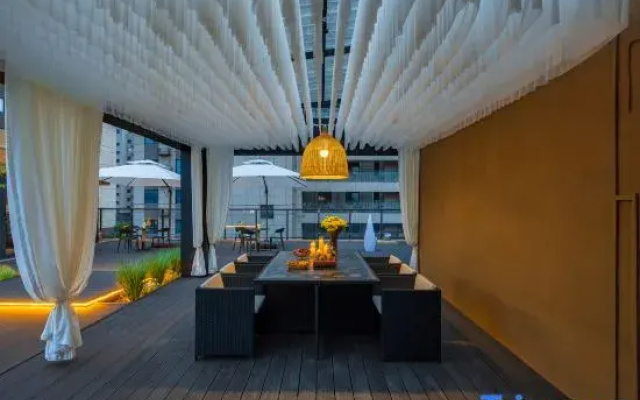 Xinzhou Huajianji Homestay (Kailai Xinyue Shopping Plaza)