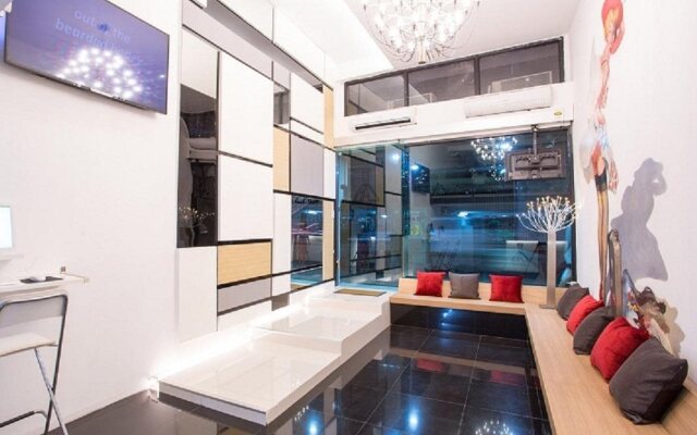 Sleep Lab Hostel