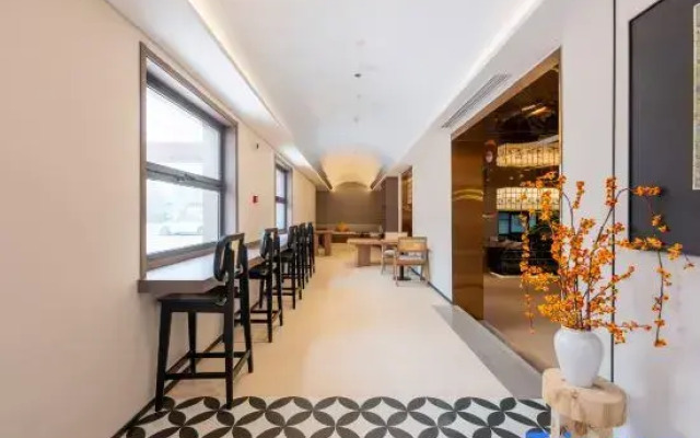 Yahe TRUE GO Hotel (Beijing Ali Chaoyang Science and Technology Park Cuigezhuang Subway Station )