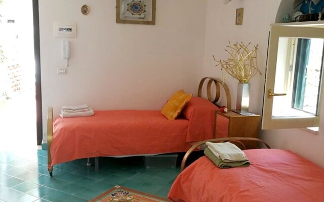 House With 2 Bedrooms in Ravello, With Wonderful sea View, Furnished T