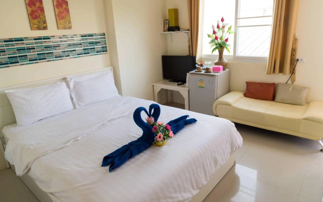 Lotus Suite Hua Hin – Guest Rooms – Hua Hin