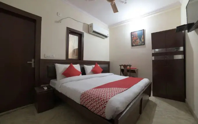 Travel Inn By OYO Rooms
