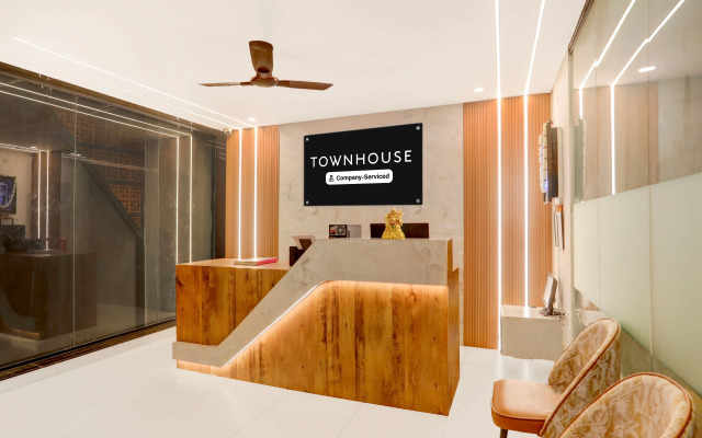 Super Townhouse Shivamogga Formerly Karthik Bhavan