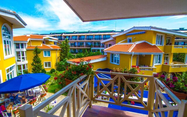 Blue Orange Beach Resort